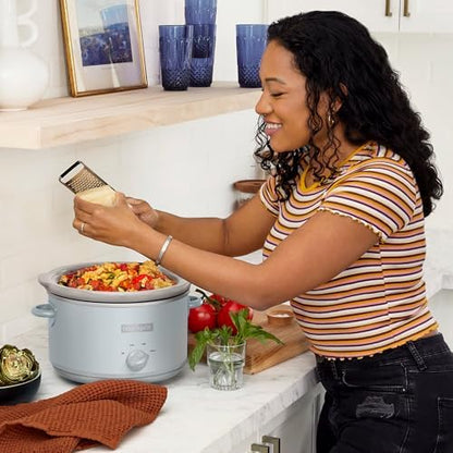 Crock-Pot 4.5 Quart Manual Slow Cooker – Macaroon Blue v4017